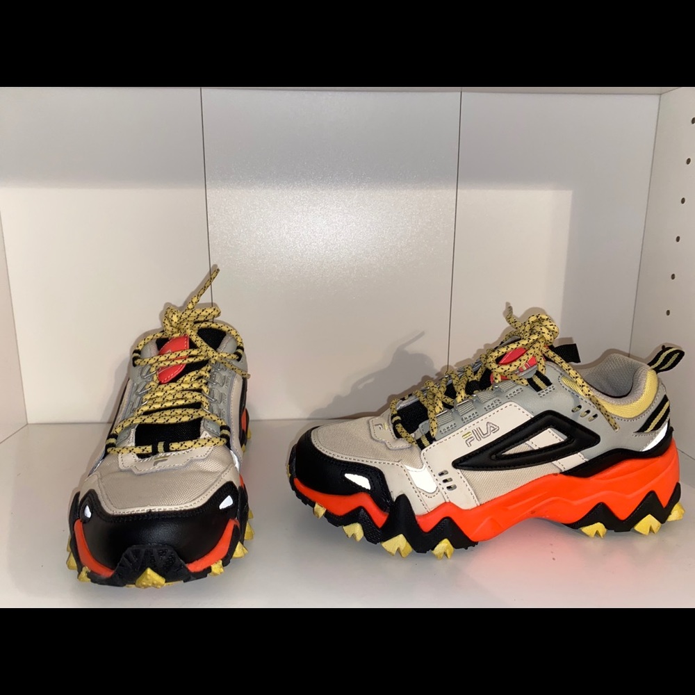 Fila reflective nude &orange &grey